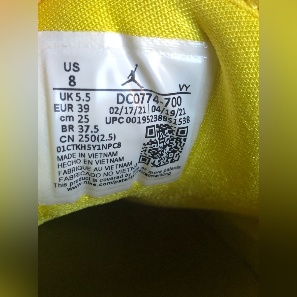 Nike Air Jordan 1 Low Yellow Strike White Pollen Size: US Women's 8 - Picture 10 of 12